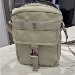 lululemon athletica Men's Cream Crossbody Bag